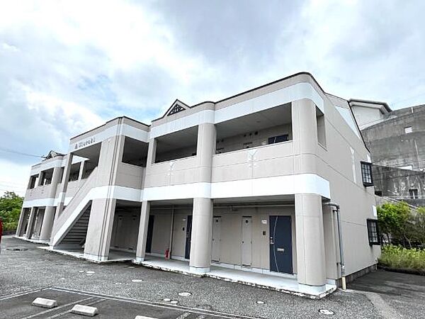 ウルル　21 ｜滋賀県彦根市野瀬町(賃貸アパート1R・2階・29.70㎡)の写真 その1