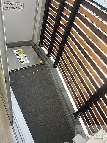 バルコニー