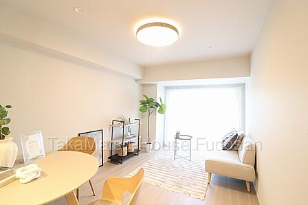開放感のあるリビング。くつろぎの時間を演出する住空間です。