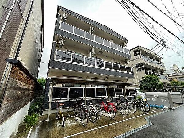 Fメゾン上新庄2 ｜大阪府吹田市東御旅町(賃貸アパート1LDK・3階・30.01㎡)の写真 その1