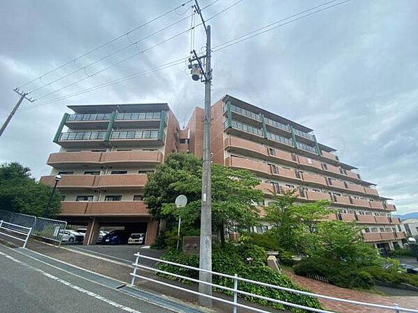 アバンティ千里 ｜大阪府吹田市山田西３丁目(賃貸マンション3LDK・4階・67.79㎡)の写真 その1