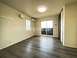 One’s (ワンズ) 203 2階ワンルームのリビング/ダイニング