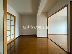SUMMER　BREEZE　II 4階3DKのリビング/ダイニング