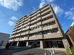 ロイヤルスクエア