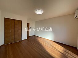 アムール　サヴァ 204 2階1Kのリビング/ダイニング