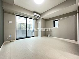 プロシード新安城 6階1LDKのリビング/ダイニング