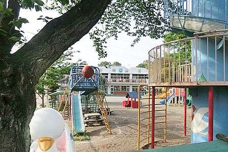 かみひろや幼稚園 徒歩13分。 980m