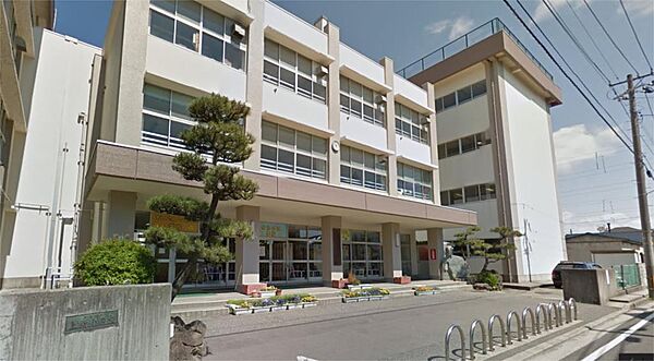 画像26:新潟市立上所小学校（339m）