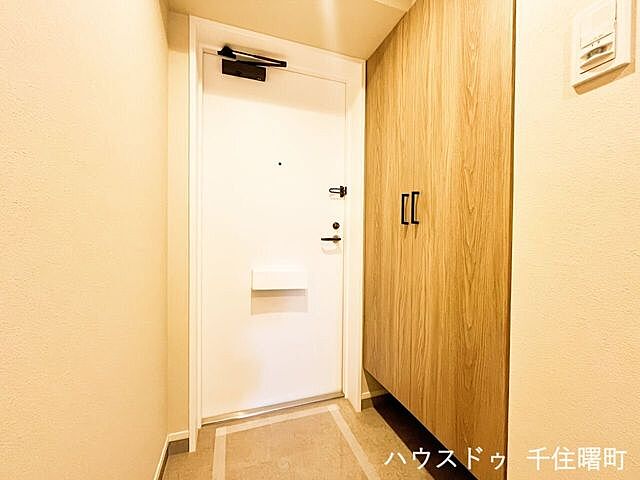 玄関 アルシェ西新井 1階/-