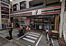 周辺：セブンイレブン小田原栢山駅前店 徒歩10分。コンビニが利用でき、急な買い物や日常のちょっとした用事にも便利な環境です。 750m