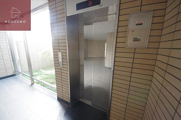 画像14:エレベーター付き