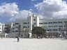 周辺：八木が谷小学校 670m