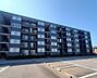 外観：【Exterior】落ち着きのあるシンプルな外観で、長く愛せる住まいに仕上がっています。