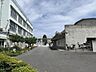 周辺：向山小学校 890m