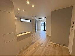 JR山陰本線 並河駅 徒歩8分の賃貸マンション 1階1LDKのリビング/ダイニング