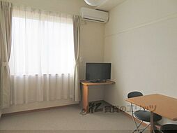 レオパレスエヴァーグリーン 202 2階1Kのリビング/ダイニング