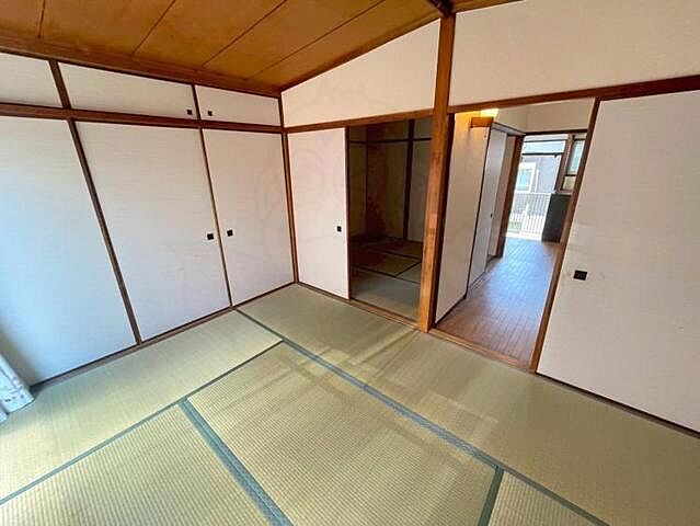 寝室