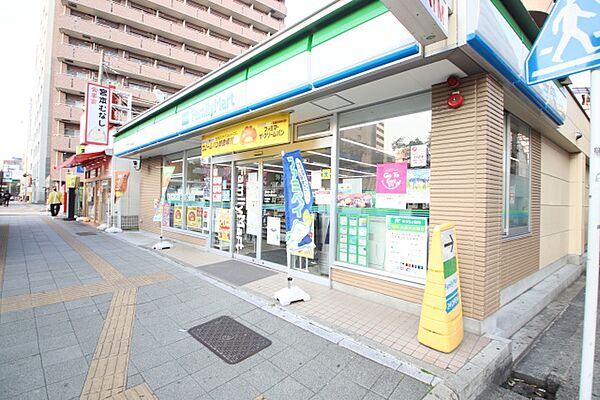 画像19:ファミリーマート　名古屋大須観音店