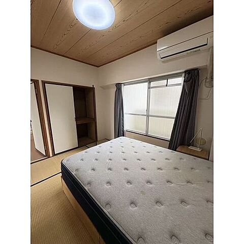 寝室