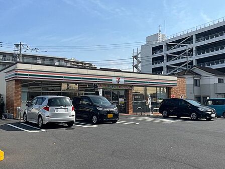 セブンイレブン松戸稔台5丁目店 370m