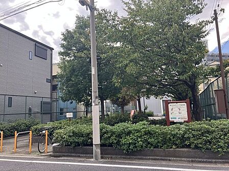 東立石あおぞら児童遊園 310m