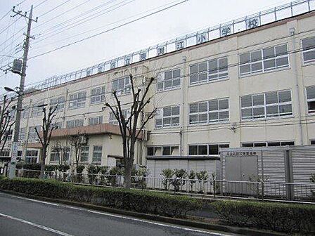 足立区立東渕江小学校 420m