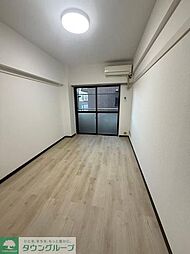 ダイヤアクティ三軒茶屋 208 2階ワンルームのリビング/ダイニング