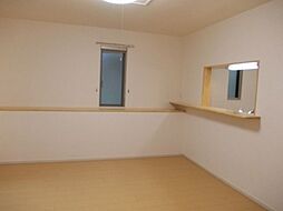 東京メトロ千代田線 乃木坂駅 徒歩10分の賃貸アパート 1階2LDKのリビング/ダイニング