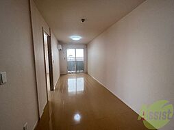 カーサフォレスタ塚口 2階1LDKのリビング/ダイニング