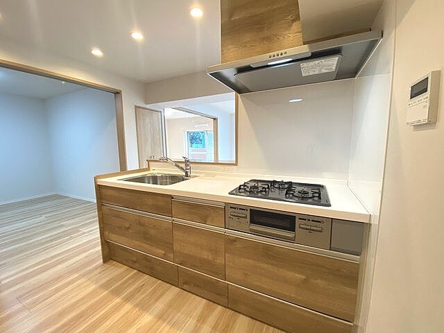 キッチン ファミール向山 2階/-