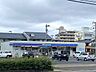 周辺：ローソン 仙台柳生七丁目店24時間営業しております。バス通りに面しており、周辺には商業施設が多く揃った環境です。 300m