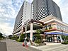 周辺：tekuteながまち10時～20時まで営業しております。スーパーやレストラン、カフェ等の飲食店、雑貨店などの商業施設が集まったショッピング施設です。 240m