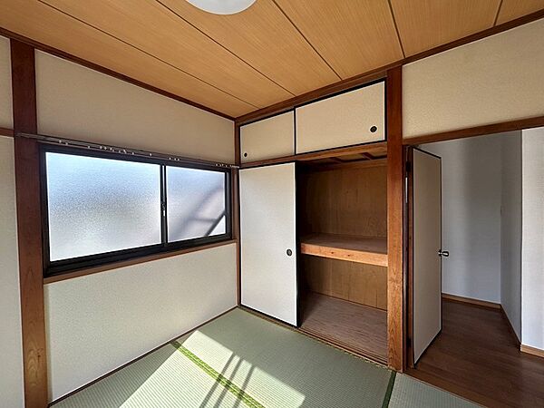 apartment 栃木県芳賀郡市貝町大字上根636-3
上根の賃貸情報を見る
物件地図