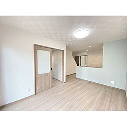 THE　HOUSE　TSURUTA E 3LDKのリビング/ダイニング