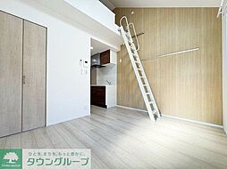 ラフィーネ三ツ沢南町 205 2階1Kのリビング/ダイニング