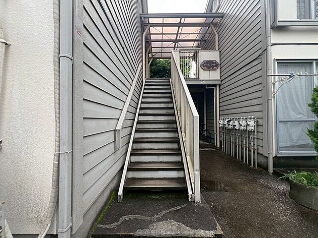 9 / 14