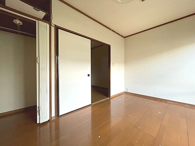 寝室