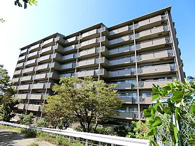 外観：【ジオ緑地公園一番館】