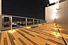 外観：【スカイバルコニー】息をのむようなスカイバルコニーからの夜景（共用施設）。特別な夜を演出する、都会の煌めき。