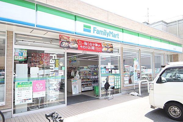 画像19:ファミリーマート　徳川町店
