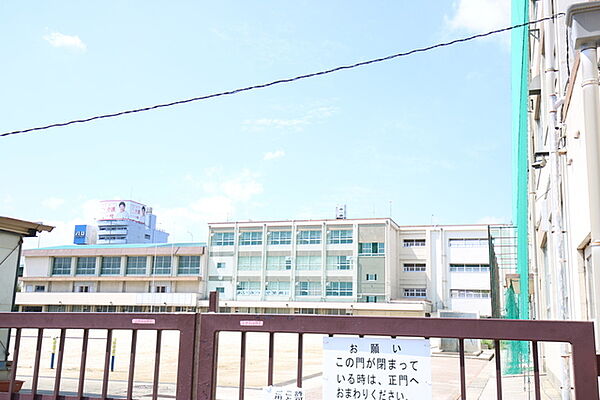画像13:名古屋市立城北小学校