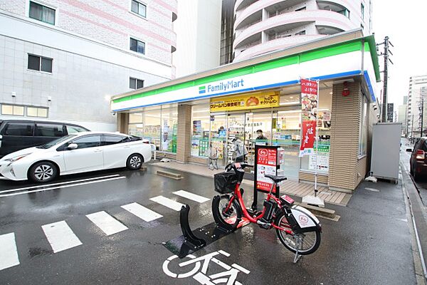 画像24:ファミリーマート　たちばな店