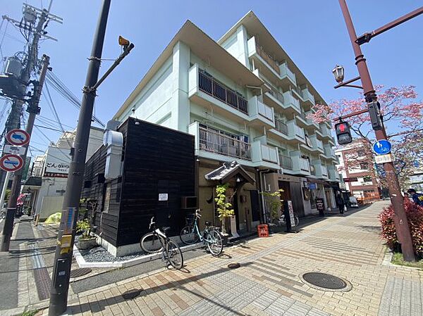 板倉第一ビル ｜大阪府八尾市東本町3丁目(賃貸マンション2LDK・3階・60.00㎡)の写真 その1