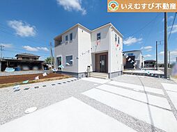 Livele　Garden.S　鴻巣関新田 1号棟