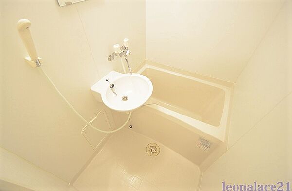 画像10:同タイプ室内　浴室換気乾燥機付
