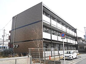 レオパレスネスト中百舌鳥  ｜ 大阪府堺市北区中百舌鳥町4丁（賃貸マンション1K・3階・19.87㎡） その1