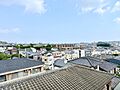 青空が広がる開...