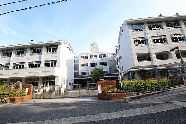 画像16:広島市立井口台中学校