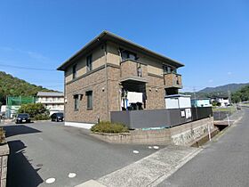 広島県広島市安佐北区上深川町（賃貸テラスハウス2LDK・1階・65.60㎡） その1