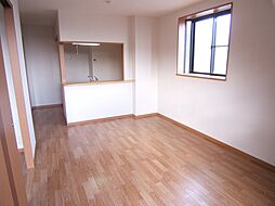 JR可部線 下祇園駅 徒歩23分の賃貸アパート 2階2LDKのリビング/ダイニング